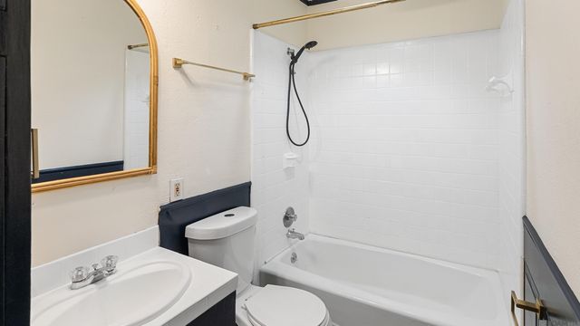 7165 Government St, Baton Rouge, LA 70806