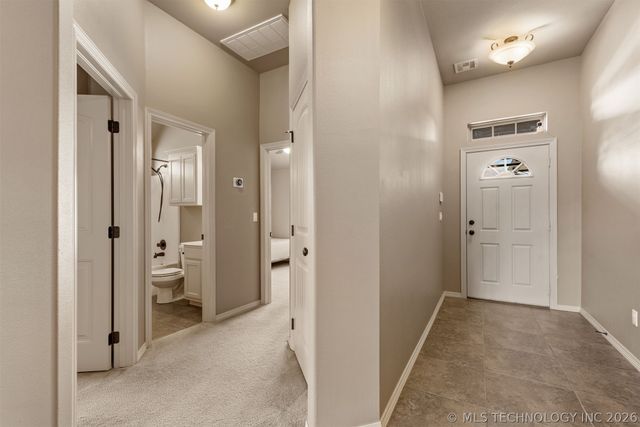 1228 E 134th Street, Glenpool, OK 74033