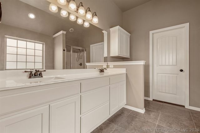 1228 E 134th Street, Glenpool, OK 74033