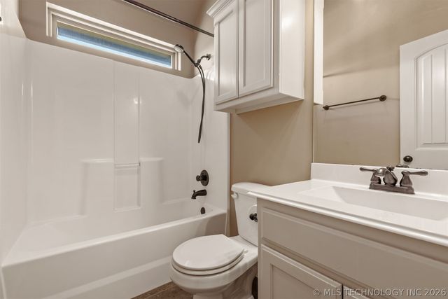 1228 E 134th Street, Glenpool, OK 74033