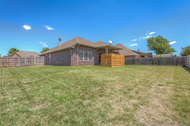 1228 E 134th Street, Glenpool, OK 74033