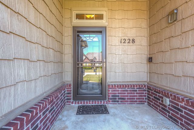 1228 E 134th Street, Glenpool, OK 74033