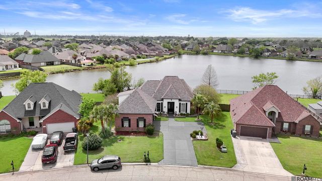 41227 Colonial Dr, Sorrento, LA 70778