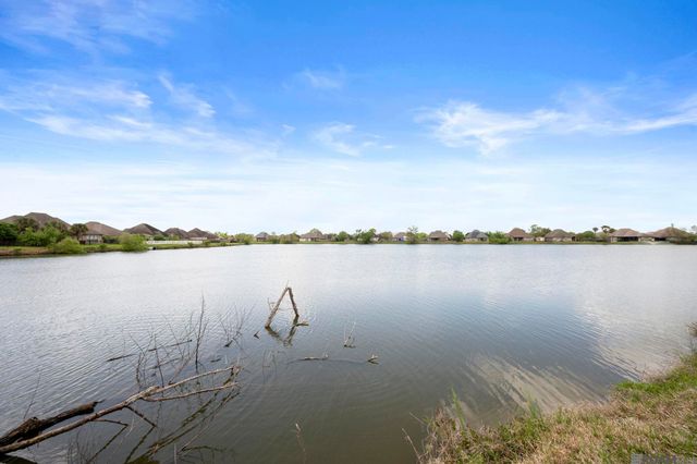 41227 Colonial Dr, Sorrento, LA 70778