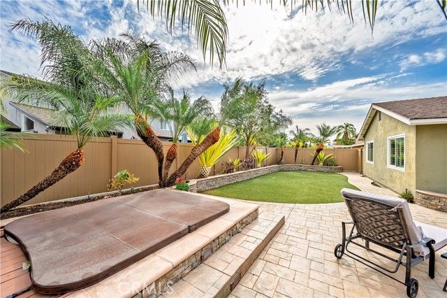 20052 Tranquil Lane, Huntington Beach, CA 92646