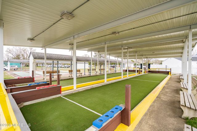 55 Hyannis Street, Toms River, NJ 08757