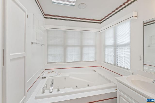 1 WINDY WAY, Palmyra, VA 22963