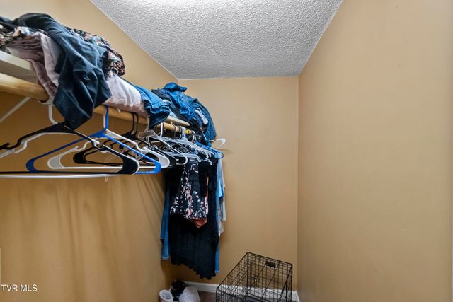 2205 Brown Springs Rd, Greeneville, TN 37743