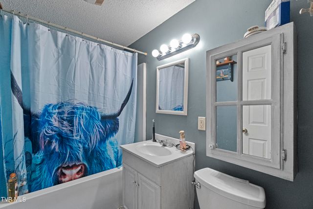 2205 Brown Springs Rd, Greeneville, TN 37743