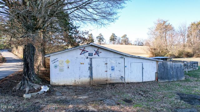 2205 Brown Springs Rd, Greeneville, TN 37743