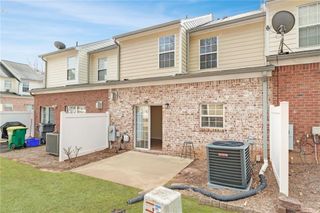 1102 Pleasant Oaks Court, Lawrenceville, GA 30044