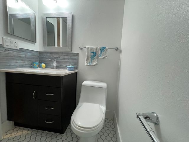 103 PALMETTO COURT 103, Oldsmar, FL 34677