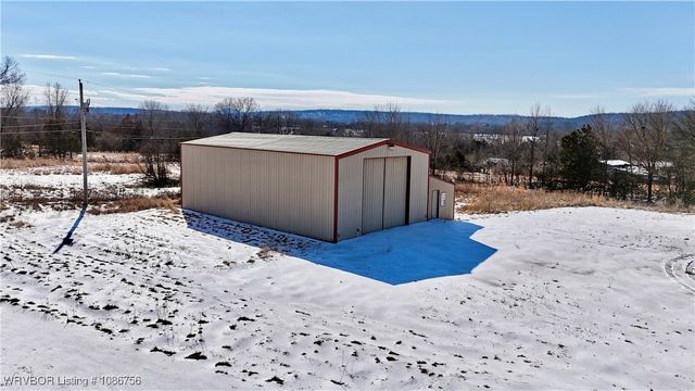 2313 Vineyard Creek Road, Greenwood, AR 72936