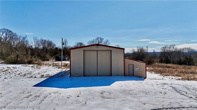 2313 Vineyard Creek Road, Greenwood, AR 72936