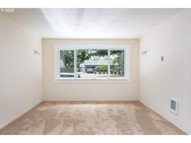 1404 CENTENNIAL Blvd, Springfield, OR 97477