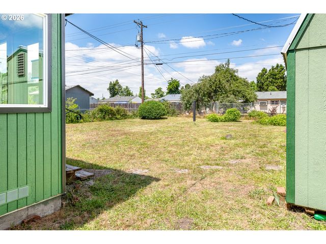 1404 CENTENNIAL Blvd, Springfield, OR 97477