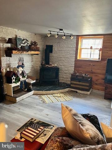 250 FOREST DR, Ridgeley, WV 26753