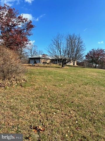 250 FOREST DR, Ridgeley, WV 26753