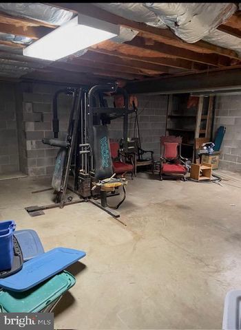 250 FOREST DR, Ridgeley, WV 26753