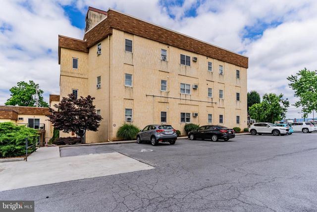 270 SECOND ST W, Waynesboro, PA 17268