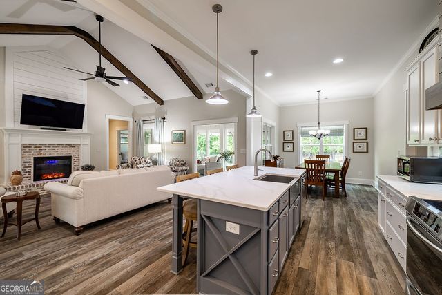 101 Inverness Road, Athens, GA 30606