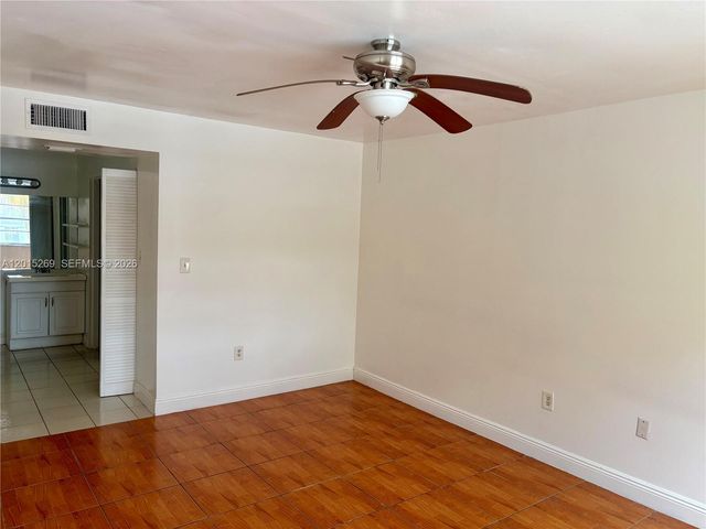 4304 NW 9th Ave 3-2H, Deerfield Beach, FL 33064
