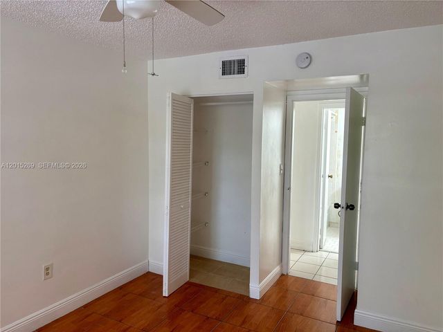 4304 NW 9th Ave 3-2H, Deerfield Beach, FL 33064
