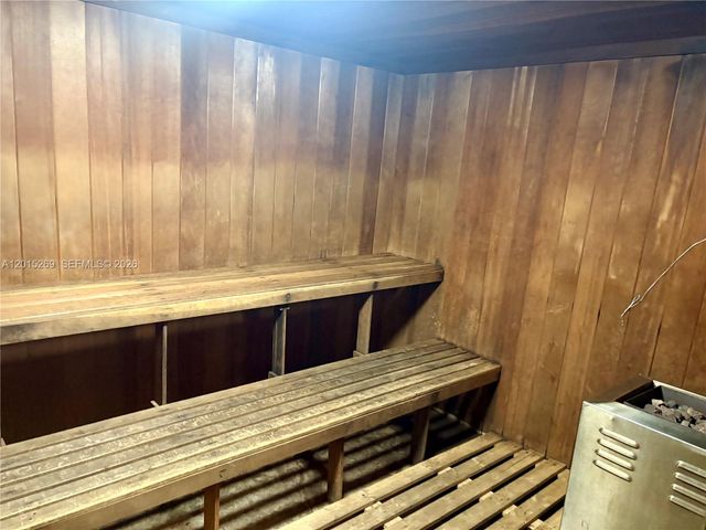 4304 NW 9th Ave 3-2H, Deerfield Beach, FL 33064