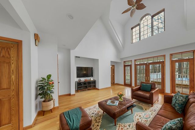 26961 S Sylvan Lane, Monee, IL 60449