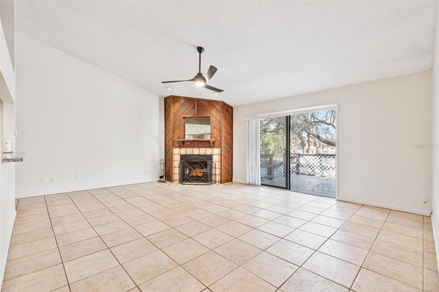 36035 E SPRING LAKE BOULEVARD, Fruitland Park, FL 34731