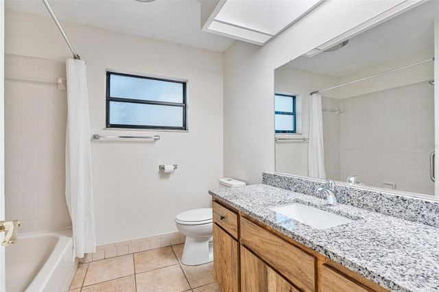 36035 E SPRING LAKE BOULEVARD, Fruitland Park, FL 34731