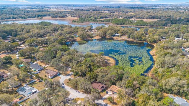 36035 E SPRING LAKE BOULEVARD, Fruitland Park, FL 34731