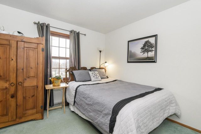 2411 Royal COURT, Waukesha, WI 53188