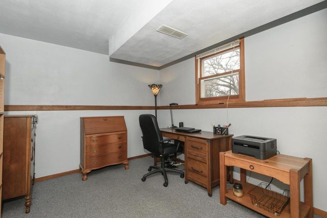 2411 Royal COURT, Waukesha, WI 53188