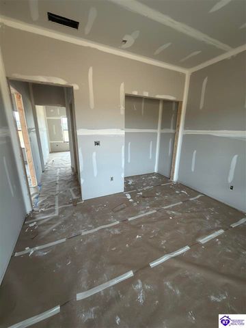 58 Sweet Grass Ct, Hodgenville, KY 42748
