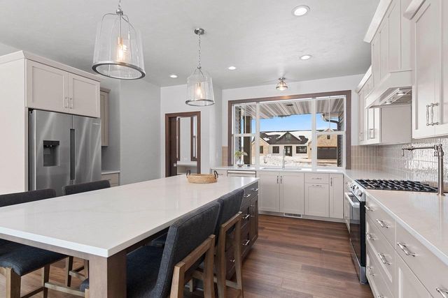 1604 TORCHWOOD TRAIL, De Pere, WI 54115