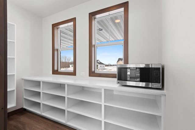 1604 TORCHWOOD TRAIL, De Pere, WI 54115