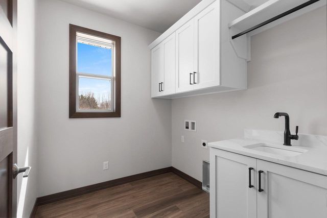 1604 TORCHWOOD TRAIL, De Pere, WI 54115