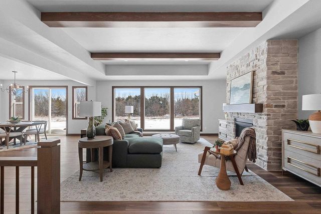 1604 TORCHWOOD TRAIL, De Pere, WI 54115