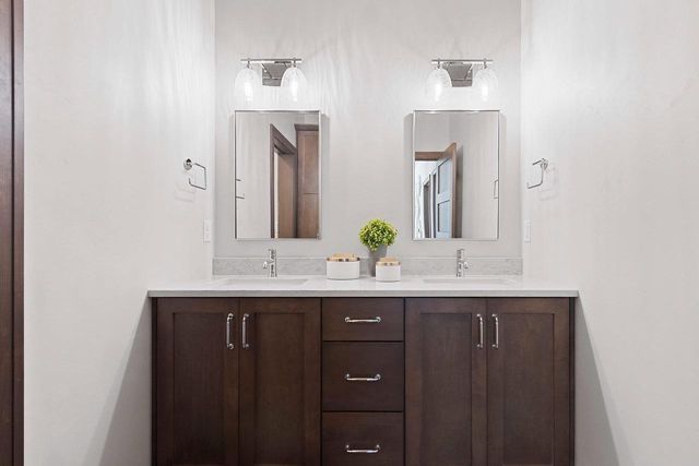 1604 TORCHWOOD TRAIL, De Pere, WI 54115