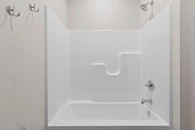 1604 TORCHWOOD TRAIL, De Pere, WI 54115