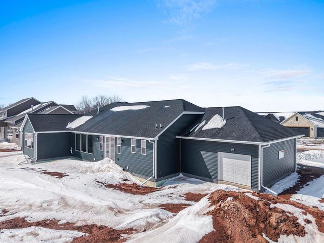 1604 TORCHWOOD TRAIL, De Pere, WI 54115