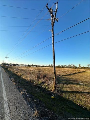 1835 E Burton Street, Sulphur, LA 70663