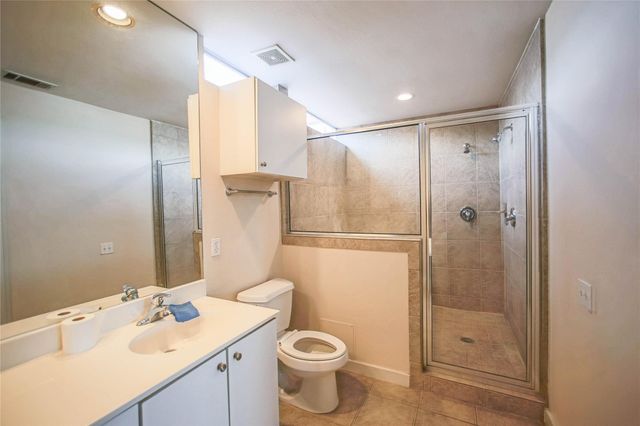 6913 Yellowstone Way Drive, Houston, TX 77054