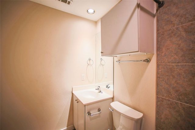 6913 Yellowstone Way Drive, Houston, TX 77054