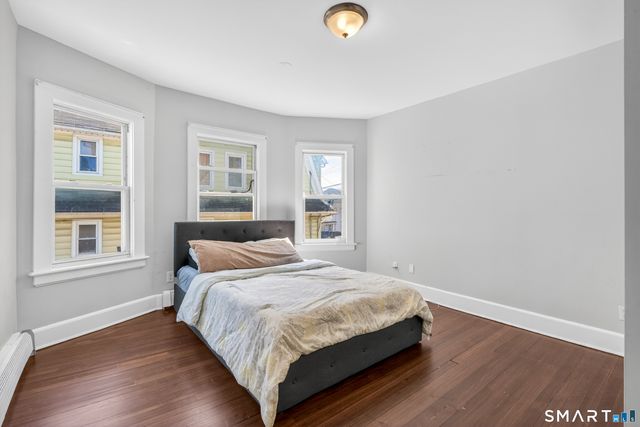 380 Gurdon Street 1, Bridgeport, CT 06606