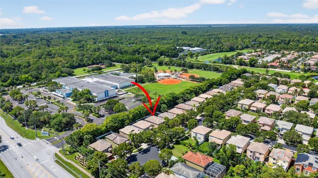 1579 Briar Oak Dr, Royal Palm Beach, FL 33411