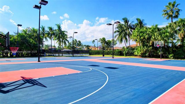 1579 Briar Oak Dr, Royal Palm Beach, FL 33411