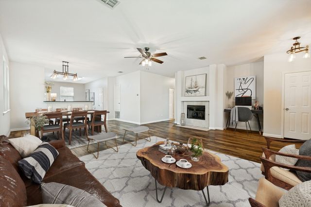 2613 Hudson Crossing, Mckinney, TX 75072