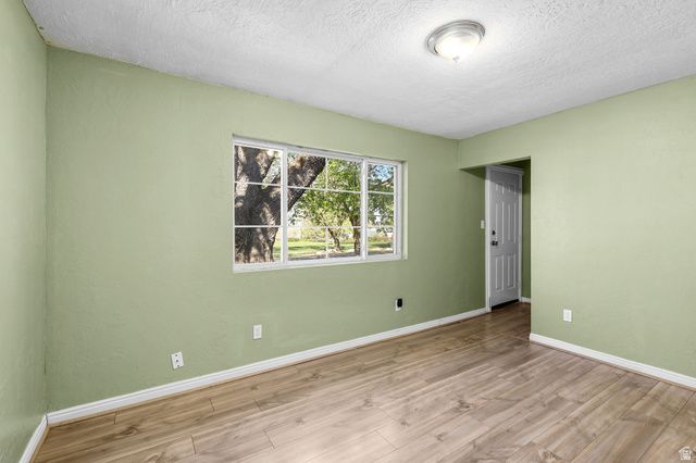 1302 E SWAN, Ogden, UT 84401